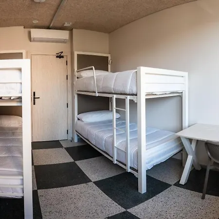 Lamia Bbk Women Hostel-solo Mujeres Bilbao