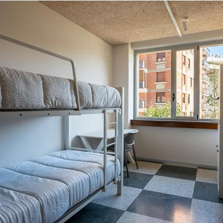 Lamia Bbk Women Hostel-solo Mujeres