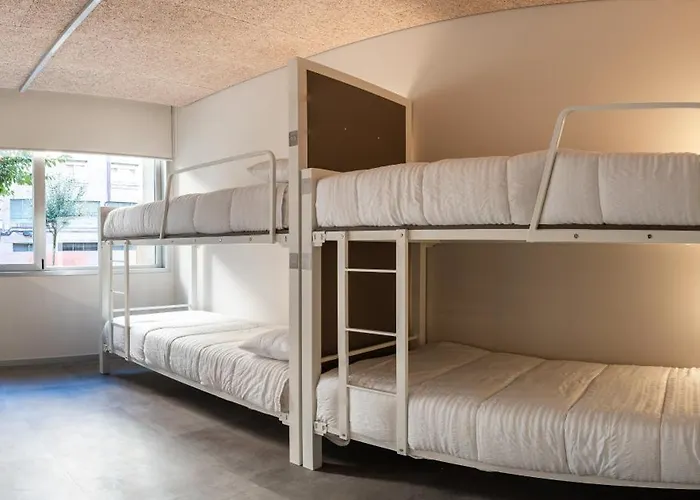 Lamia Bbk Women Hostel-solo Mujeres Bilbao