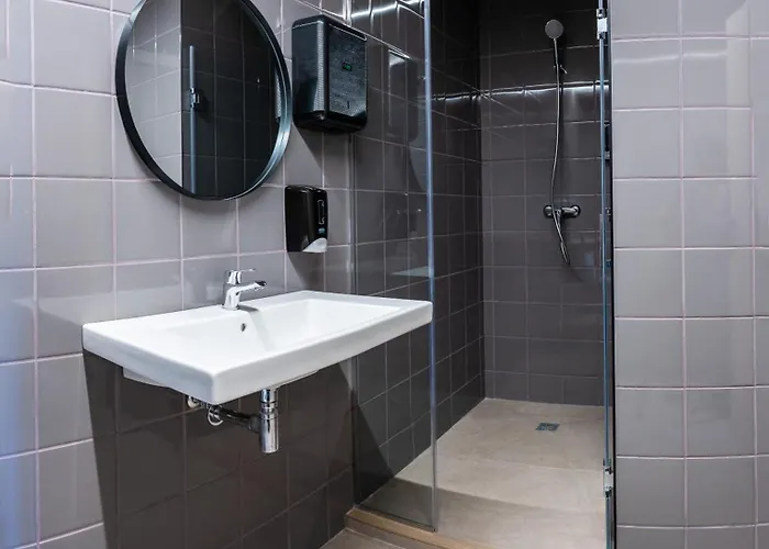 Lamia Bbk Women Hostel-solo Mujeres Ostello *