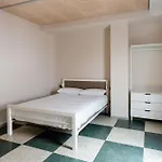 Hostel Lamia Bbk Women Hostel-solo Mujeres Bilbao