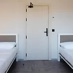 Lamia Bbk Women Hostel-solo Mujeres *
