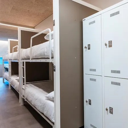 Hostel Lamia Bbk Women Hostel-solo Mujeres Bilbao