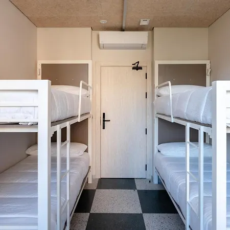 Lamia Bbk Women Hostel-solo Mujeres *