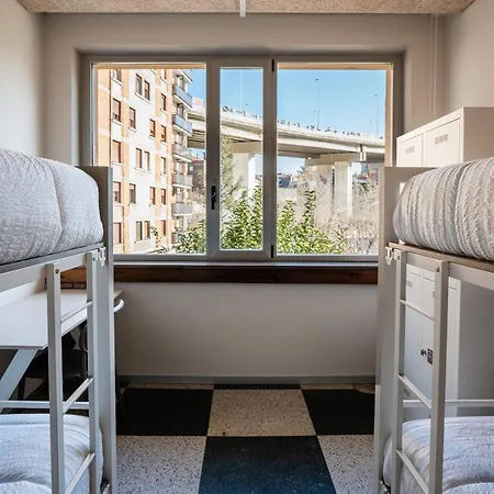 Хостел Lamia Bbk Women Hostel-solo Mujeres